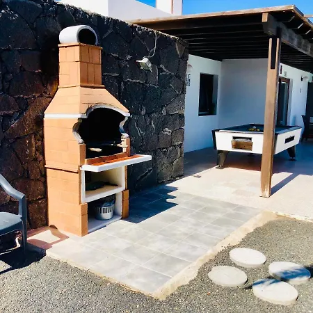 Mariola With Private Pool, Sea View, Sat-tv & Free Wifi Villa *